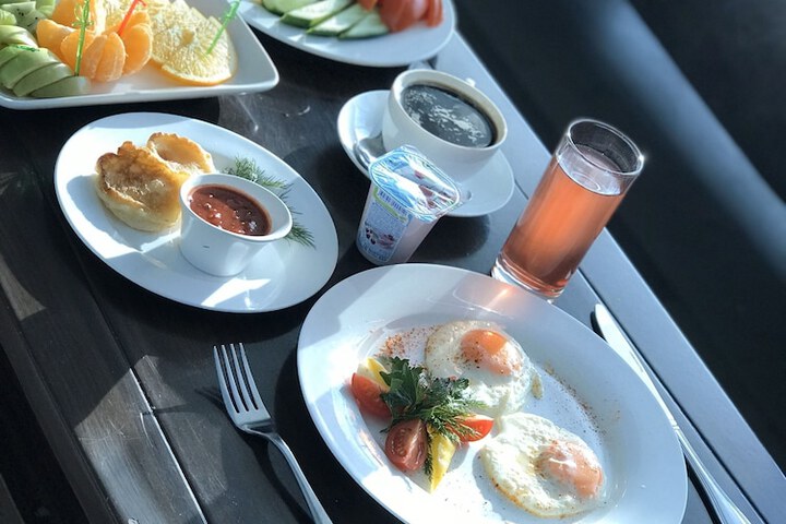 Breakfast/Coffee Service 31 of 45