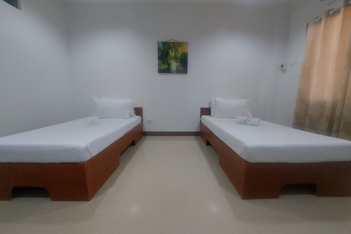 Room 2 of 21