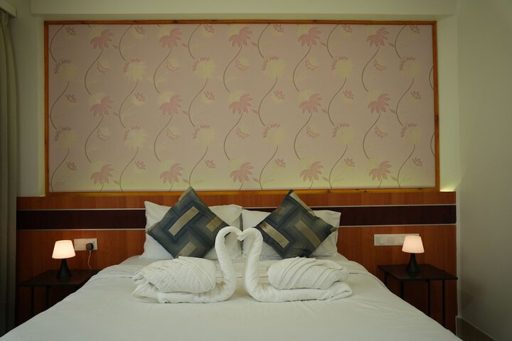 Room 10 of 22