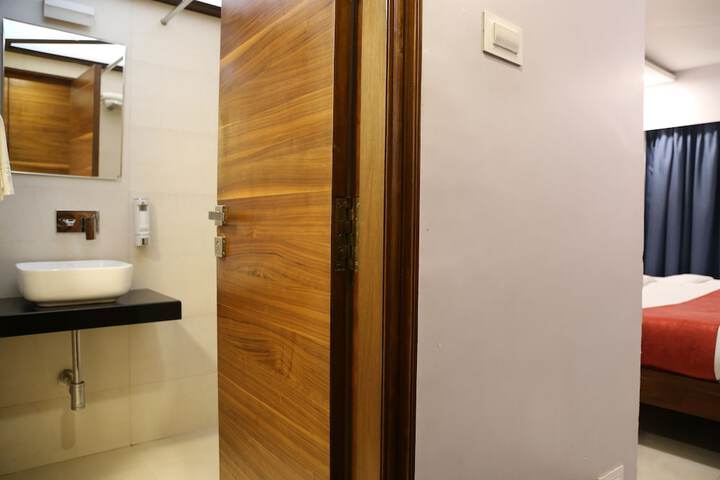 Room 58 of 114