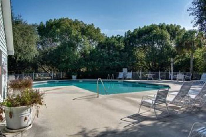 Pool 28 of 37