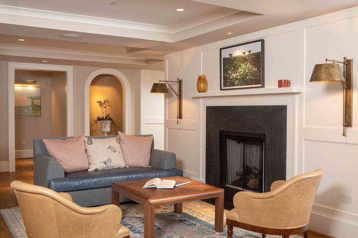 Lobby sitting area