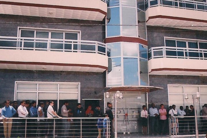 Hotel Exterior 37 of 44