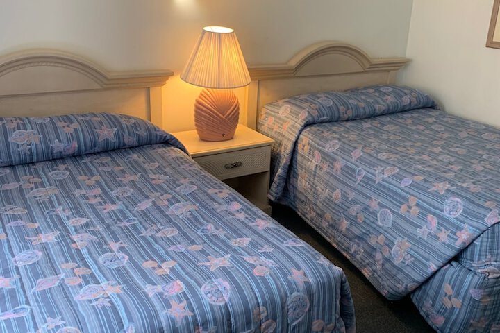 Room 4 of 48