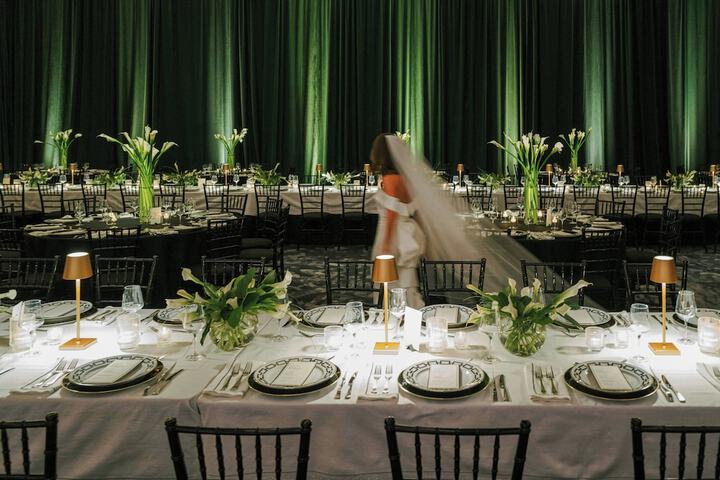 Ballroom/Hall 126 of 142