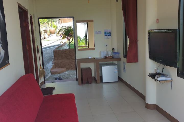 Room 6 of 68
