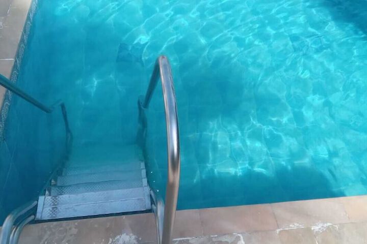 Pool 19 of 60
