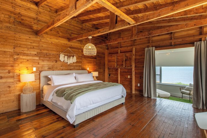 Room 2 of 13