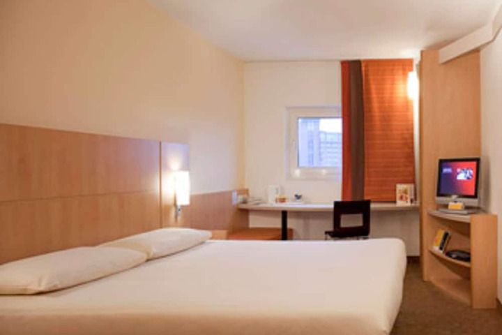 Room 4 of 47