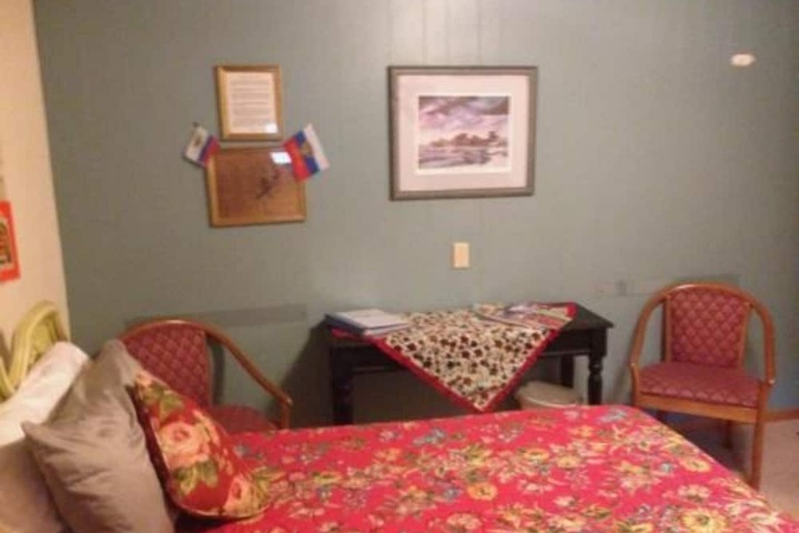 Room 12 of 28