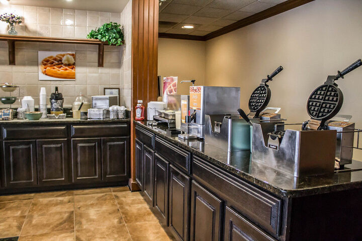 Breakfast/Coffee Service 12 of 23