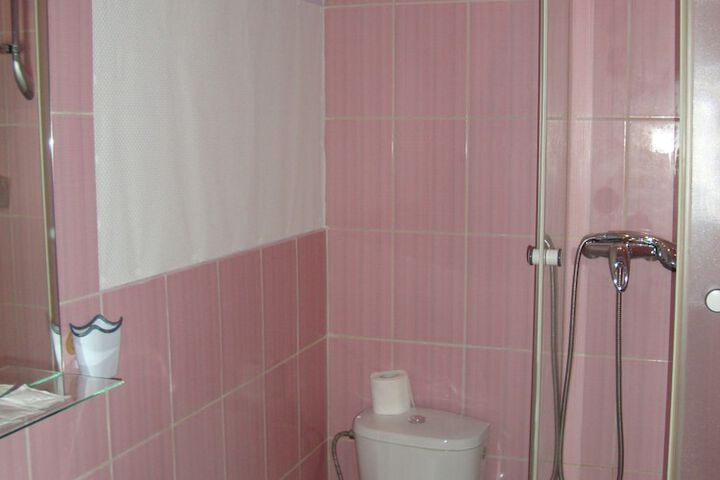 Room 49 of 60