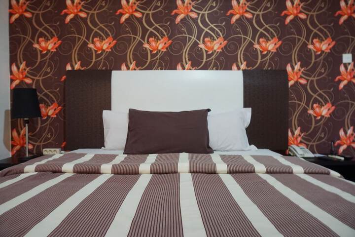 Room 21 of 56
