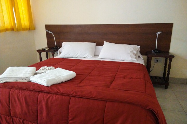 Room 20 of 77