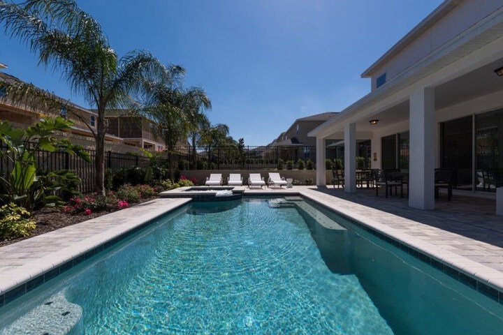 Health and Fitness 27 of 44