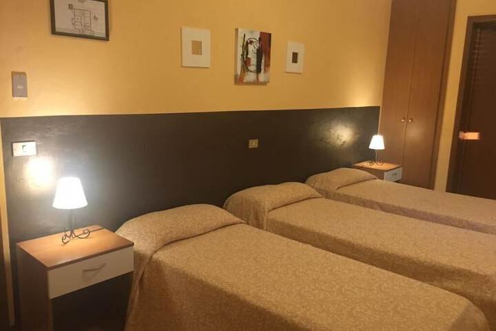Room 22 of 38