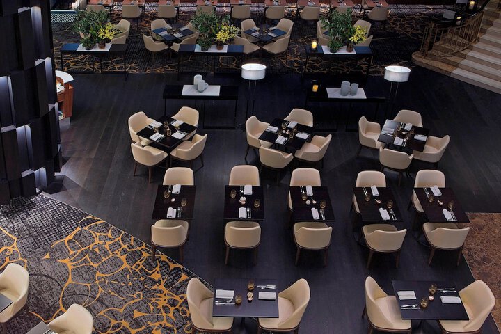 Dining 66 of 124