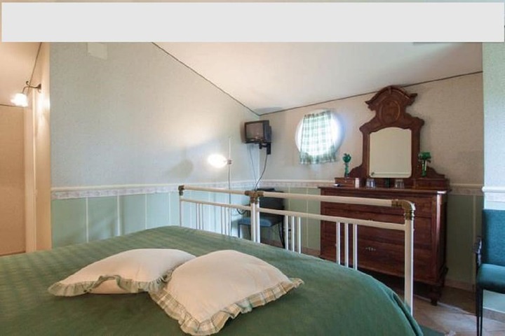Room 38 of 46
