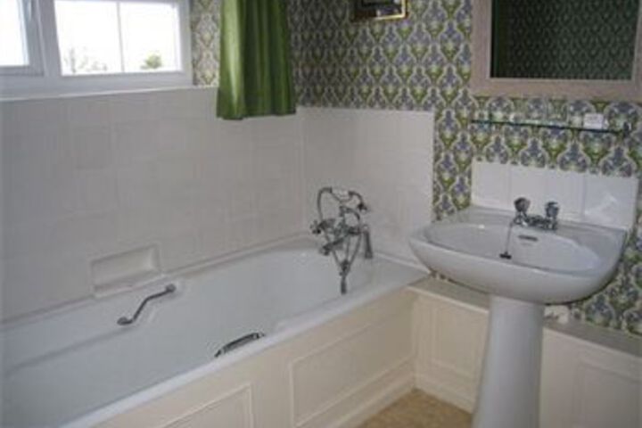 Room 3 of 19