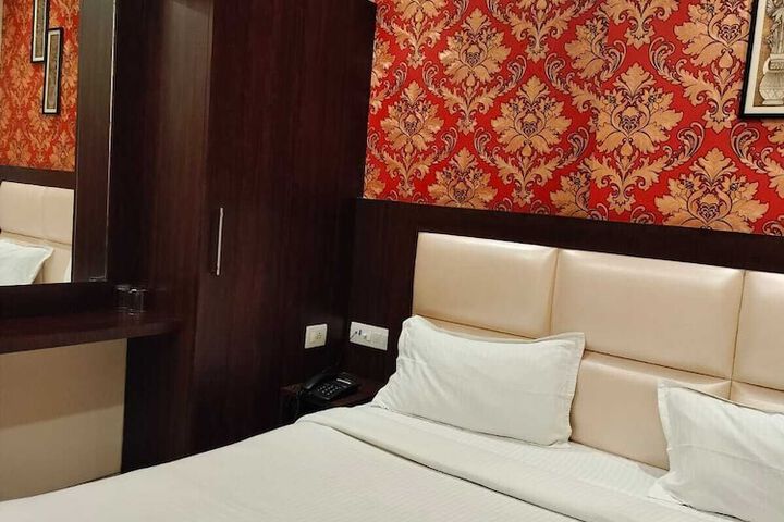 Room 20 of 26