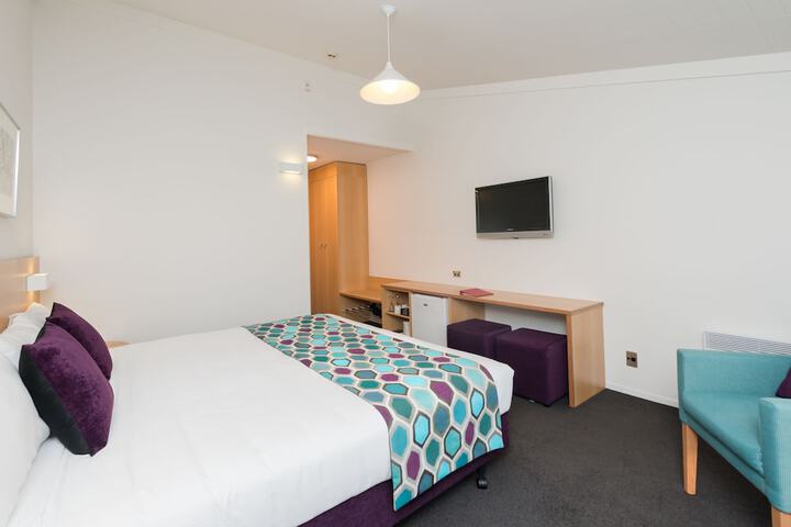 Room 20 of 36