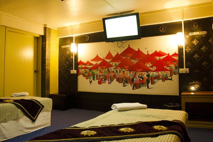 Room 24 of 46