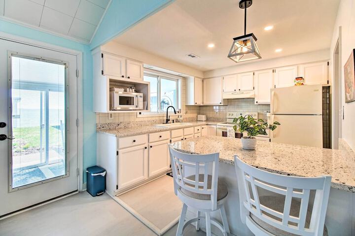 Refreshing Colonial Beach Vacation Rental!