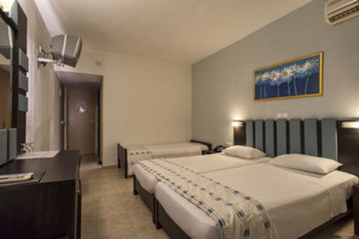 Room 14 of 54