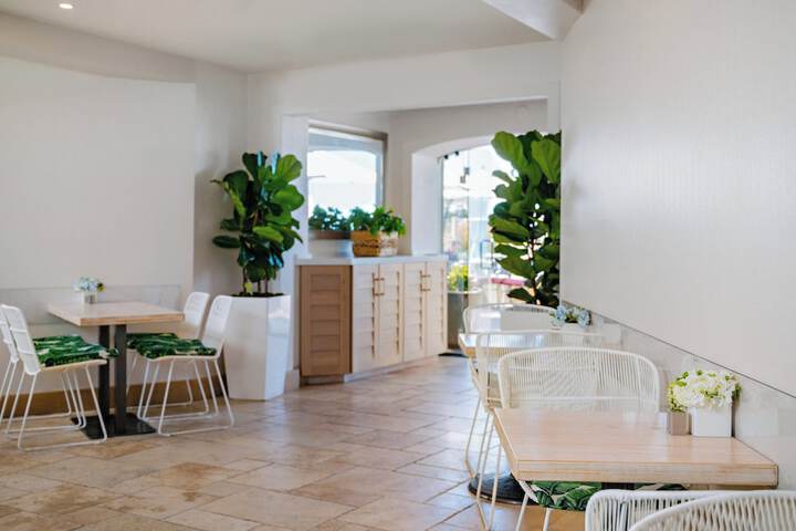 Cafe
