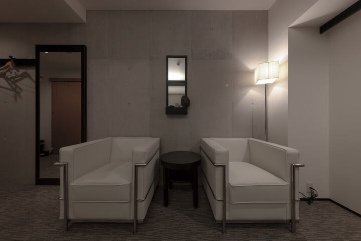 Room 15 of 110