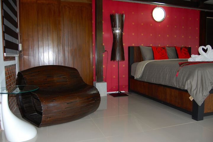 Room 22 of 78