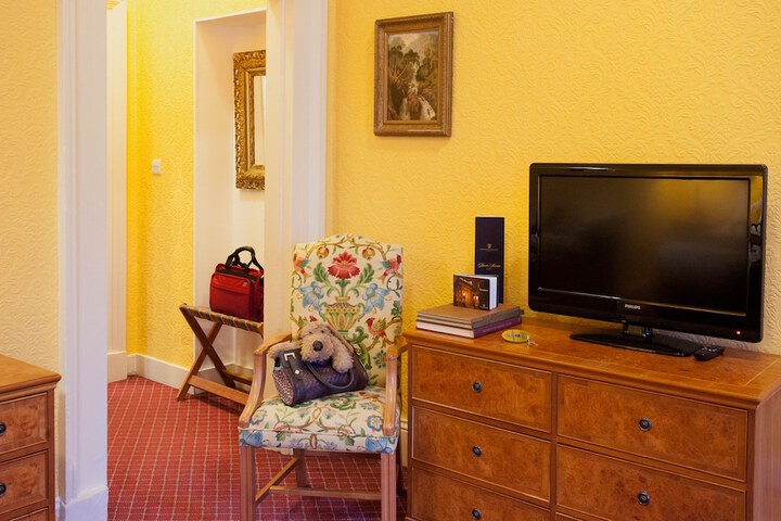 Room 16 of 39