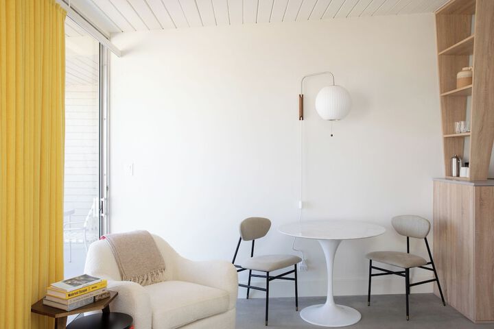 Room 20 of 90