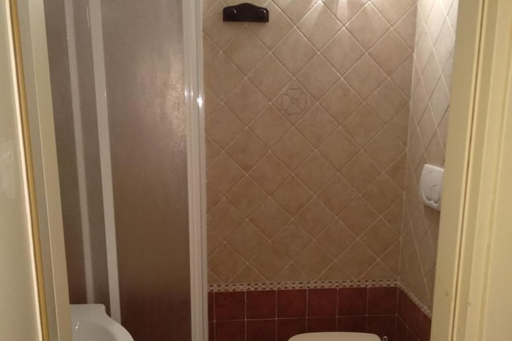 Room 30 of 47