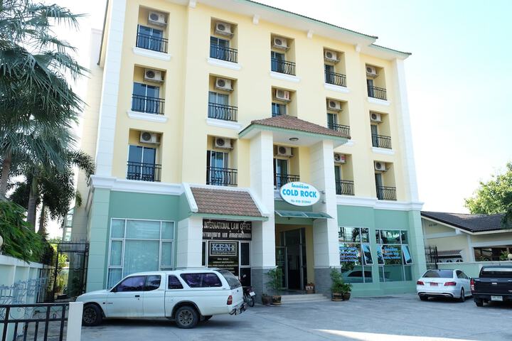 Hotel Entry