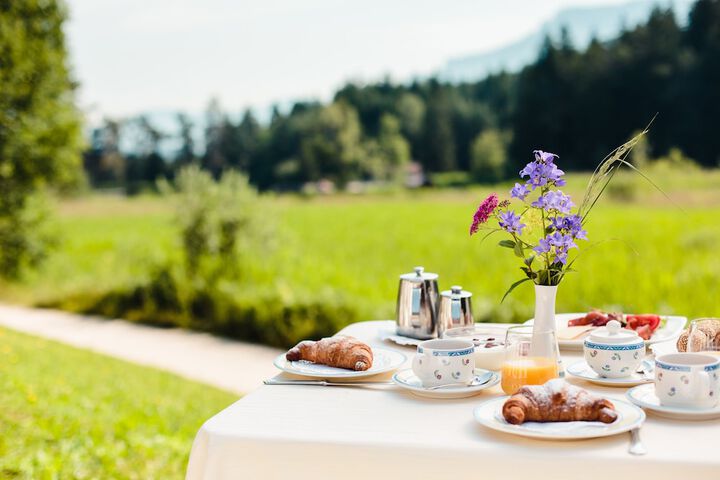 Breakfast/Coffee Service 54 of 69