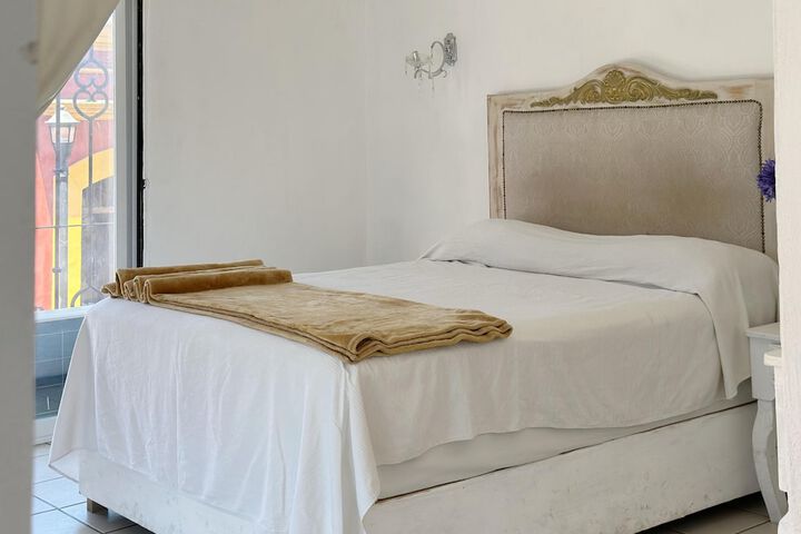 Room 5 of 15