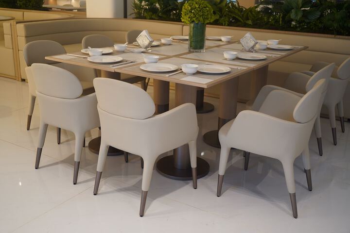 Dining 96 of 163