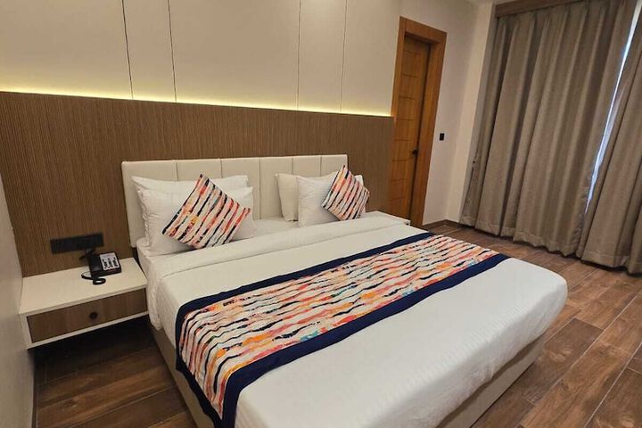 Room 14 of 63
