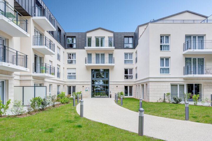 Exterior of Quality Aparthotel St-Quentin en Yvelines