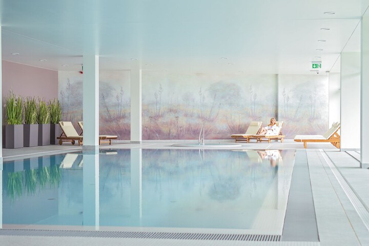 Pool 17 of 47