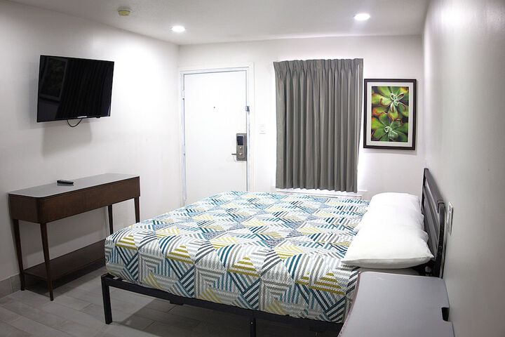 Room 22 of 60