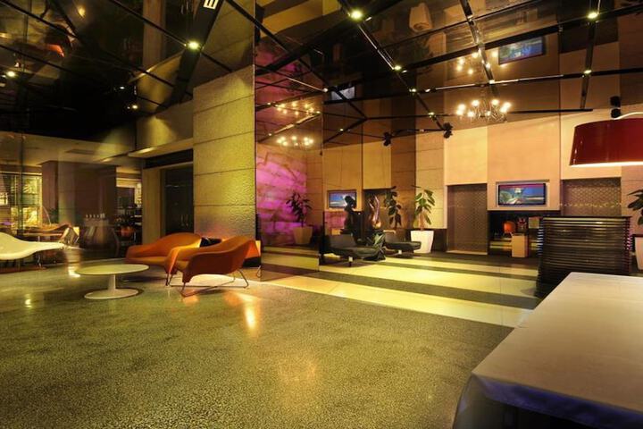 Hotel 2 of 55