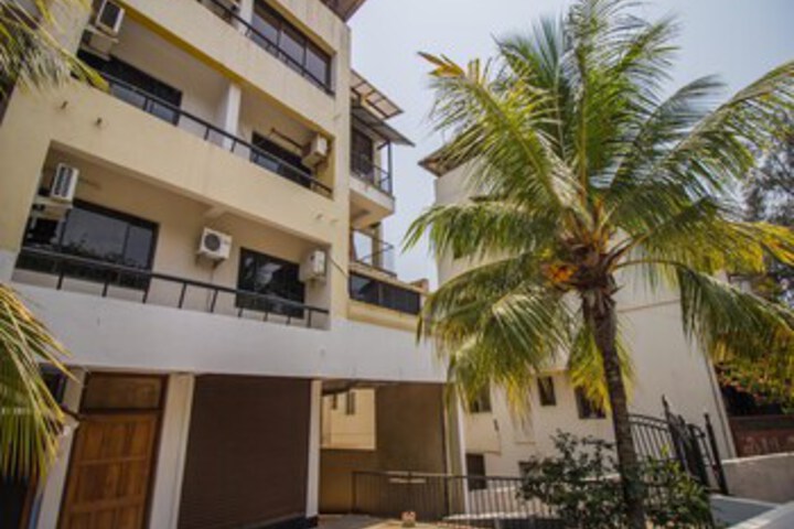 OYO 13014 Home Scenic View Studio Dona Paula Beach