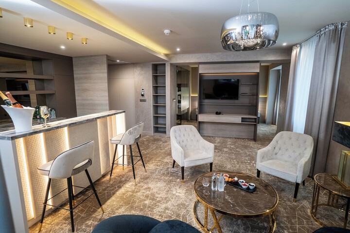 Room 28 of 55
