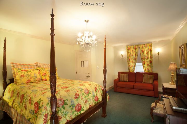 Room 62 of 170