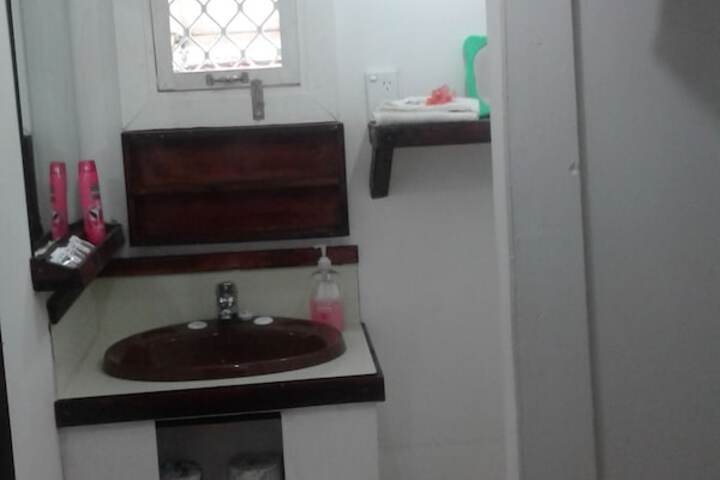 Room 15 of 31