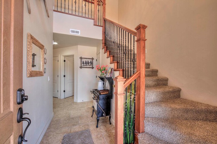 Hotel Interior 22 of 27