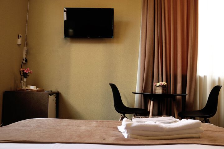 Room 7 of 71
