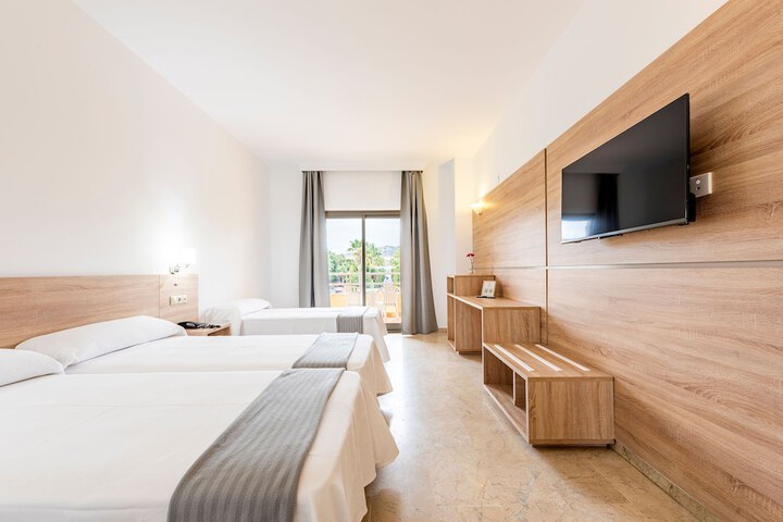 Room 5 of 29